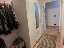 Квартира с планировкой на обе стороны дома в районе Ма�