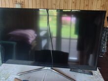 40" Samsung