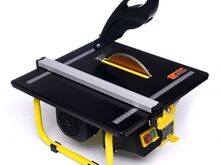 Märg / kuiv plaadisaag KD1371 1700W