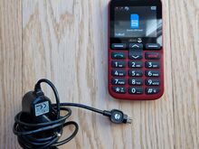 Doro 1380 Red (совершенно новый) + зарядное устройство