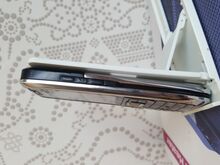 Nokia E51, зарядное устройство, USB-кабель, карта памяти 2 ГБ