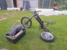 Enduro raam + plastikud