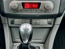 Ford Focus GHIA 1.6 85kW
