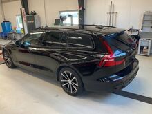 Volvo V60, 2.0, 257kW, AWD, aut.2023a MUDEL