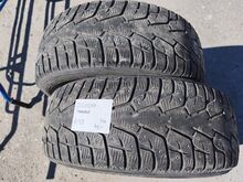 225/55R17 шипованные шины 2 шт.