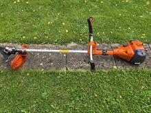 Müüa Husqvarna 555FX