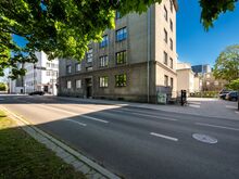 4-КОМНАТНАЯ КВАРТИРА НАПРОТИВ ХИЛТОНА, ОТ СОБСТВЕННИКА