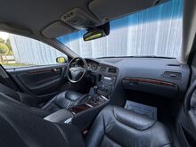 Volvo S60 2.4D5 93kw LS: 258066km! ÄSJA BELGIAST!