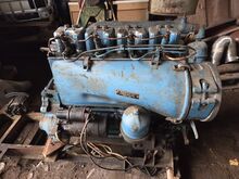 T40; T-40 mootor, D144