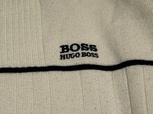 Hugo Boss Kampsun www.moodi.ee