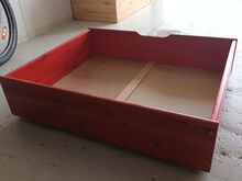 Täispuit kast ratastel