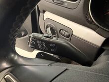 Volkswagen Golf Highline 1.6 TDi 77кВт