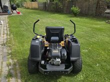 Cub Cadet XZ1 107 Enduro Series Zero-Turn