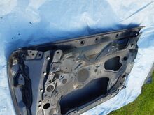 04-11 AUDI A6 C6  parempoolne ukseleht.