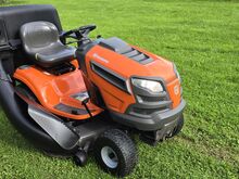 Murutraktor Husqvarna YTH22V46