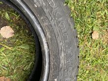 215/60/17” Nokian naastrehvid