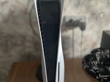 Playstation 5 plaadiseadmega