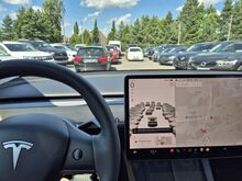 Tesla Model Y konks
