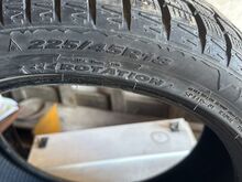 Naastrehvid 225/45 R18