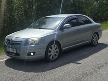 Toyota Avensis 2.0 дизель