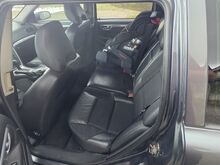Volvo V70 2.4