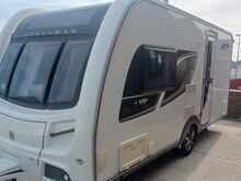 Kaasaegne Briti haagissuvila Coachman VIP 460/2