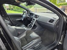 Volvo V60 2.4 162kW Twin Engine R-Design Facelift
