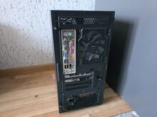Heas korras RGB-mänguarvuti