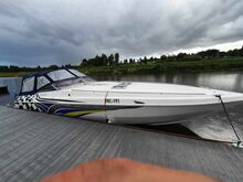 Avamere paat Bovik 33 440hj R6, 94km/h