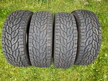 R15C Pakiauto naastrehvid 215/70 DOT25 mustrit 10m