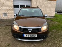 Dacia Sandero Stepway 1,6 BENSIIN 62kw