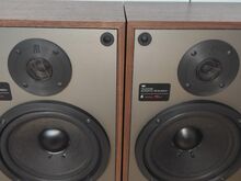 Acoustic Research AR18LS Speakers
