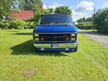 Chevrolet Chevy Van G30 Sportvan