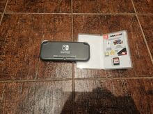 Nintendo Switch Lite + Game