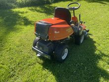 Murutraktor-raider Husqvarna 4x4 lisavarustusega