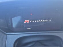 Land Rover Range Rover Velar R-Dynamic 2.0 177кВт