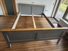 Voodiraam täispuidust