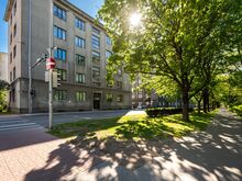 4-КОМНАТНАЯ КВАРТИРА НАПРОТИВ ХИЛТОНА, ОТ СОБСТВЕННИКА