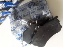 Esimesed piduriklotsid Mitsubishile