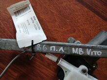 MB Vito 638 vasak aknatõstuk