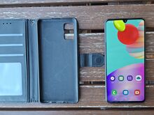 Samsung Galaxy A41 mobiiltelefon + kaaned