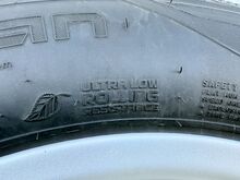 BMW G30/G31 R17 veljed + Hakkapeliitta lamellid
