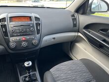 VÄGA KORRALIK KIA CEED 1.4 80kw, LS 90 126km