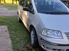 VW SHARAN