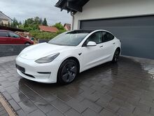 2022 Tesla Model 3 Long Range All Wheel Drive