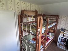 Täispuidust narivoodi ronimisseinaga, öko
