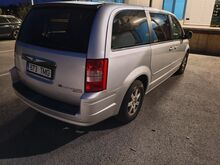 Chrysler grand voyager