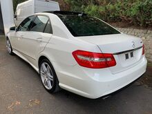 2011 Mercedes-Benz E 220 Avantgarde AMG Package