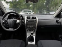 Toyota Corolla, reg. tasuta, kaasa naastrehvid