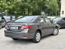 Toyota Corolla, reg. tasuta, kaasa naastrehvid